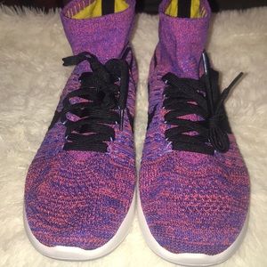 Nike Flyknit Lunarepic hi size 10 men’s NEW